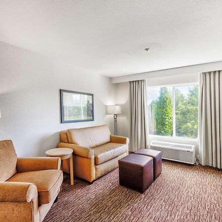 Doubletree By Hilton Vancouver Exterior foto