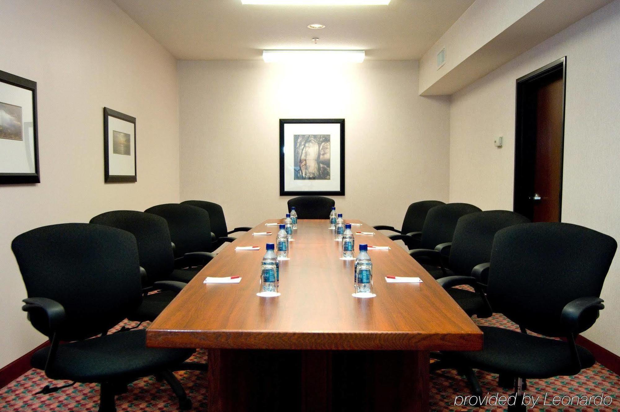 Doubletree By Hilton Vancouver Facilidades foto